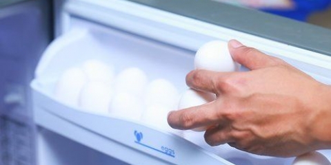 Como cozinhar ovos sem quebrá-los