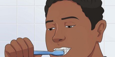 Certifique-se de que seu hálito não cheira mais a cigarro