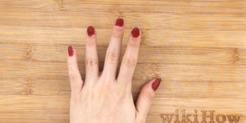Remova unhas de gel sem acetona