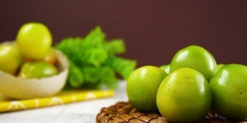 Fritar tomates verdes