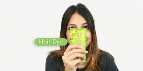 Tingindo as raízes do cabelo