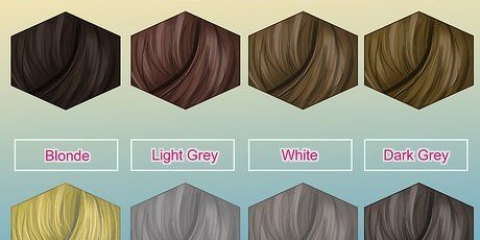 Aplique luzes e luzes baixas no cabelo com papel alumínio