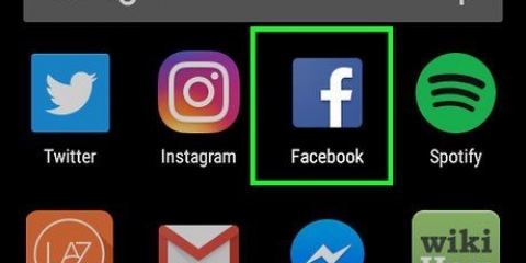 Adicionar alguém à lista não acessível no facebook