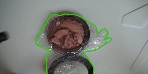 Restaurar pó compacto quebrado