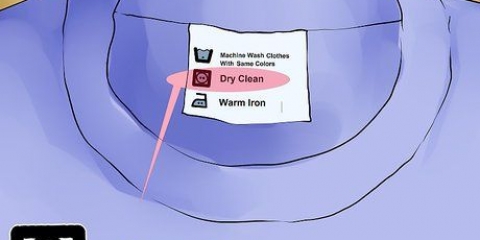Limpeza de roupas para a lavanderia em casa