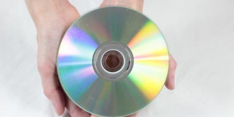 Reparando arranhões em um dvd