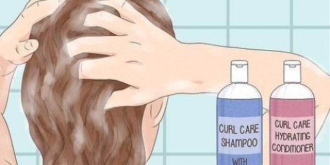 Deixe os cabelos cacheados bonitos e sem frizz