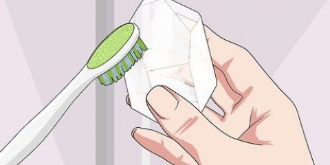 Limpeza de cristais de quartzo