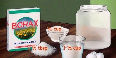 Matando formigas com bórax