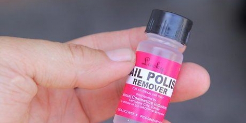 Remova o esmalte da sua pele