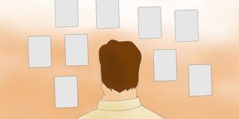 Não mais, mas trabalhando de forma mais inteligente