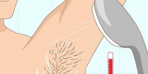 Remova os pelos das axilas