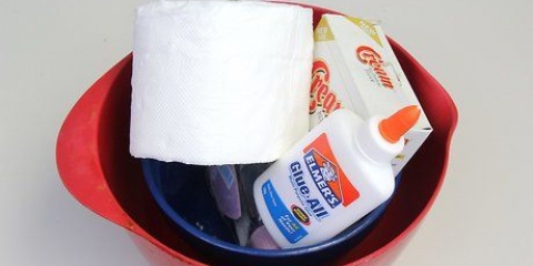 Fazendo argila de papel