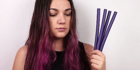 Colocando papillos no cabelo