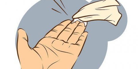 Remova o selante de silicone de suas mãos