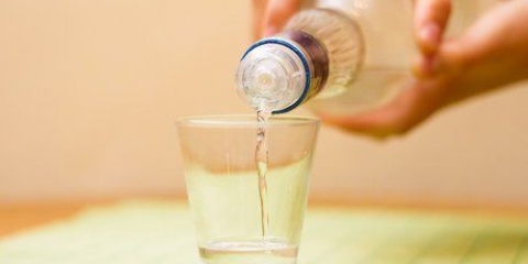 Fazendo coquetéis finos com vodka