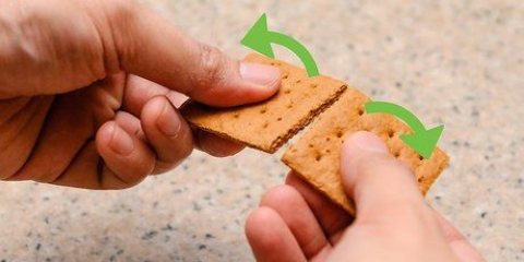 Fazendo smores em um microondas
