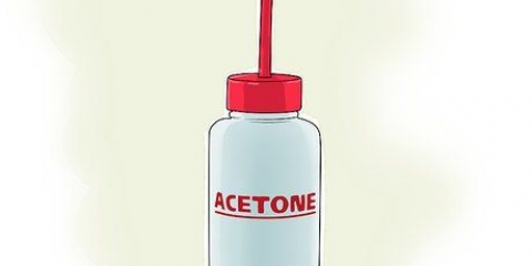Removendo a tinta spray de um carro