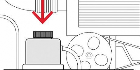 Verifique e complete o fluido da direção hidráulica