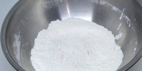 Fazendo biscoitos de açúcar sem bicarbonato de sódio