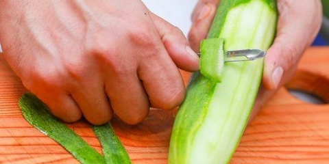 Fazendo tzatziki