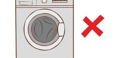 Restaurar roupas descoloridas