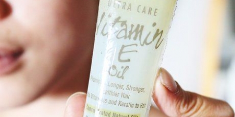 Usando óleo de vitamina e para o seu cabelo