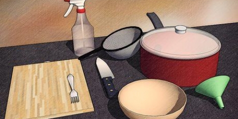Faça spray de pulgas com suco de limão