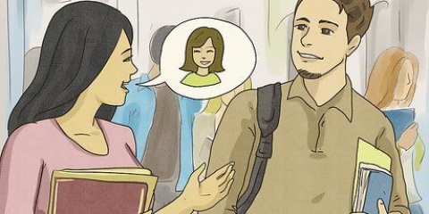 Pergunte se alguém gosta de um amigo seu