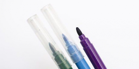 Usando marcadores de aquarela