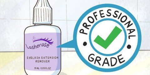 Remova as extensões de cílios