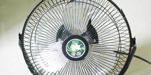 Faça você mesmo um ar condicionado simples com um ventilador e garrafas de água