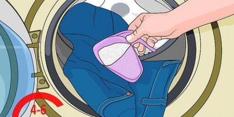 Certifique-se de que seu jeans não desbota na lavagem
