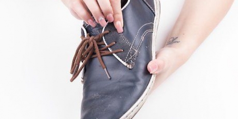 Tirando listras pretas dos sapatos