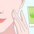 Usando gel de aloe vera em seu rosto