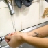 Limpando as narinas dos seus óculos