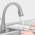 Limpando uma jarra de filtro de água brita