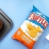 Encolher um saco de batatas fritas