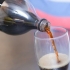 Fazendo uma coca-cola flutuar
