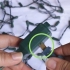Decorando uma árvore de natal