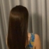 Penteando-a para trás