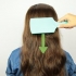 Prenda o cabelo com um grampo de cabelo