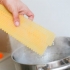 Prepare a lasanha