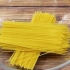 Reaquecendo macarrão no micro-ondas