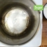 Fazendo cera depilatória em casa